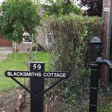 Holiday home Blacksmiths Askham Richard